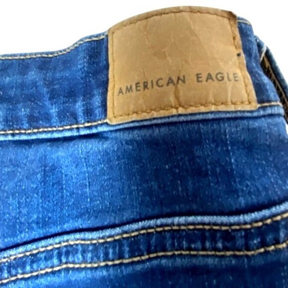 American Eagle Womens Ne(X)t Level Stretch Frayed Hem Denim Shorts Size 8 - Picture 4 of 7